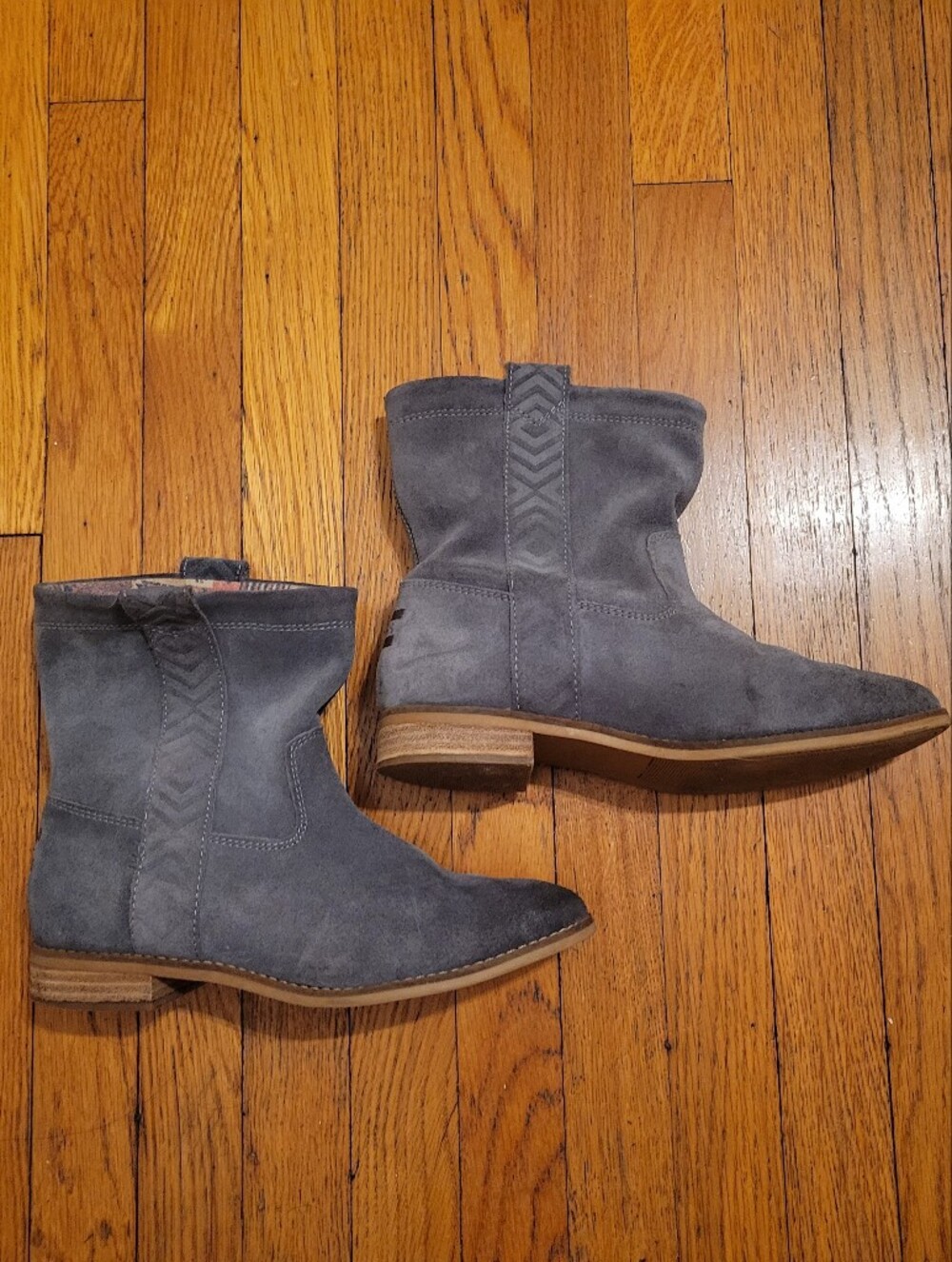 TOMS Laurel Mid Calf Gray Boots 7.5